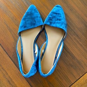 Velvet flats